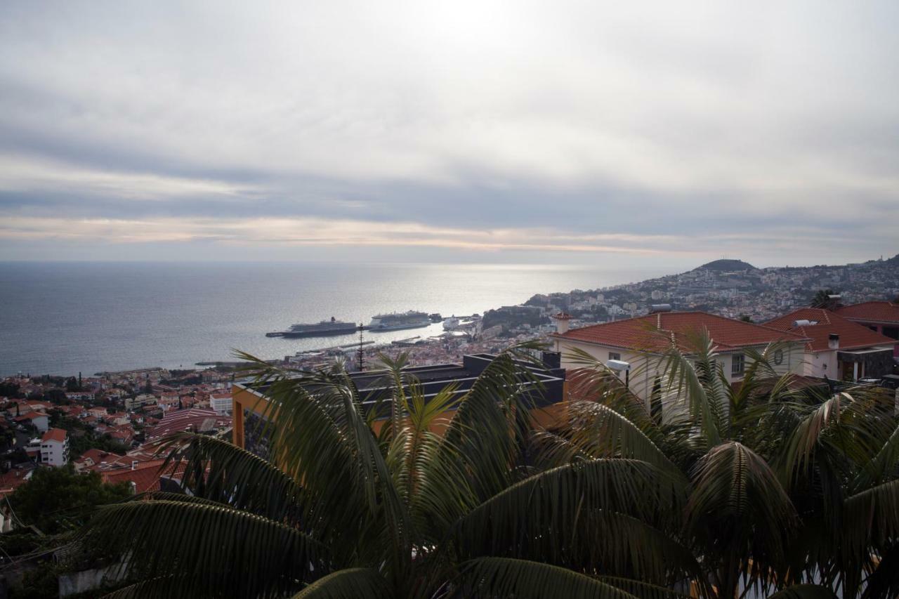 Funcho - House With Fantastic Funchal Bay And Ocean Views Villa Exterior foto