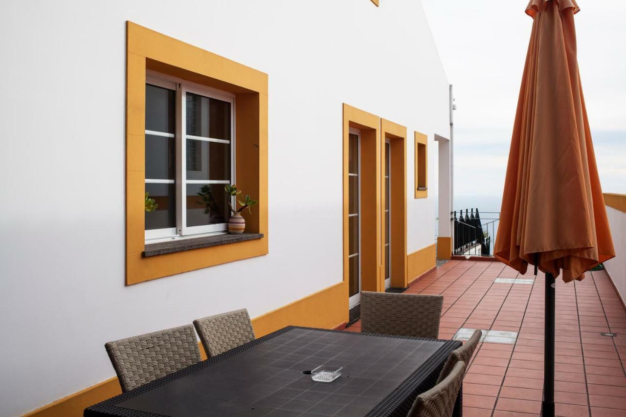 Funcho - House With Fantastic Funchal Bay And Ocean Views Villa Exterior foto